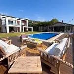 Villa Meg With Private Pool, Sauna Jacuzzi
