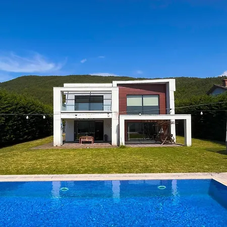 Meg With Private Pool, Sauna Jacuzzi Villa Kadikoey