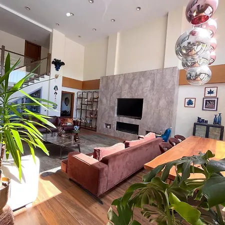 Meg With Private Pool, Sauna Jacuzzi Villa *