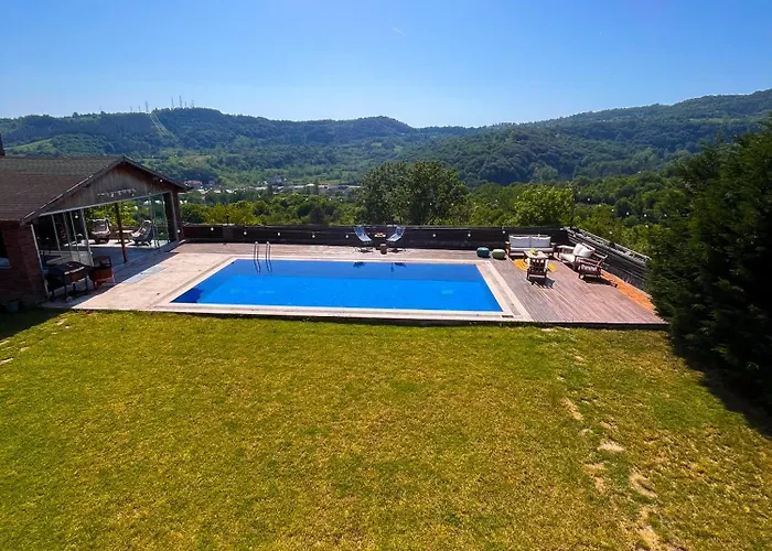 Villa Meg With Private Pool, Sauna Jacuzzi Kadıköy